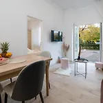 Apartamento Palace Kolovare