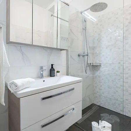 Apartmán Palace Kolovare