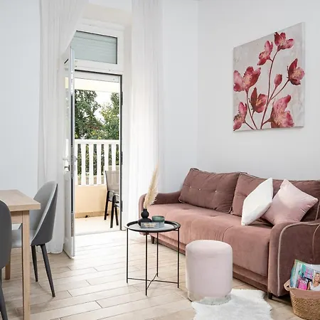 Apartmán Palace Kolovare *