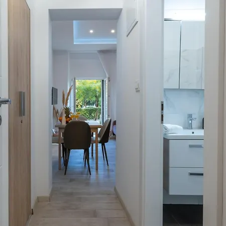 Palace Kolovare Daire