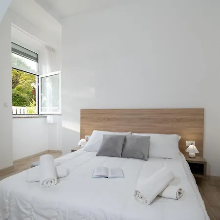 Palace Kolovare Apartman Zadar