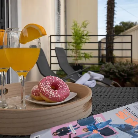 Palace Kolovare Apartman *