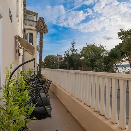 Palace Kolovare Zadar