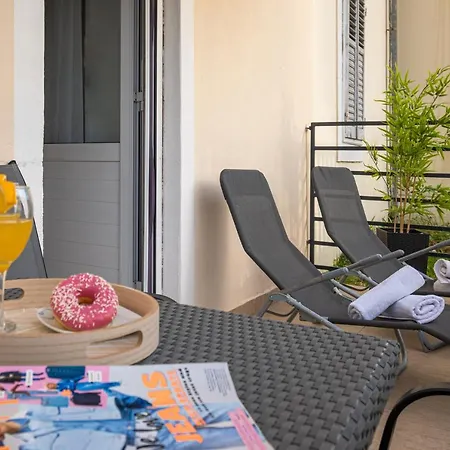 Apartament Palace Kolovare